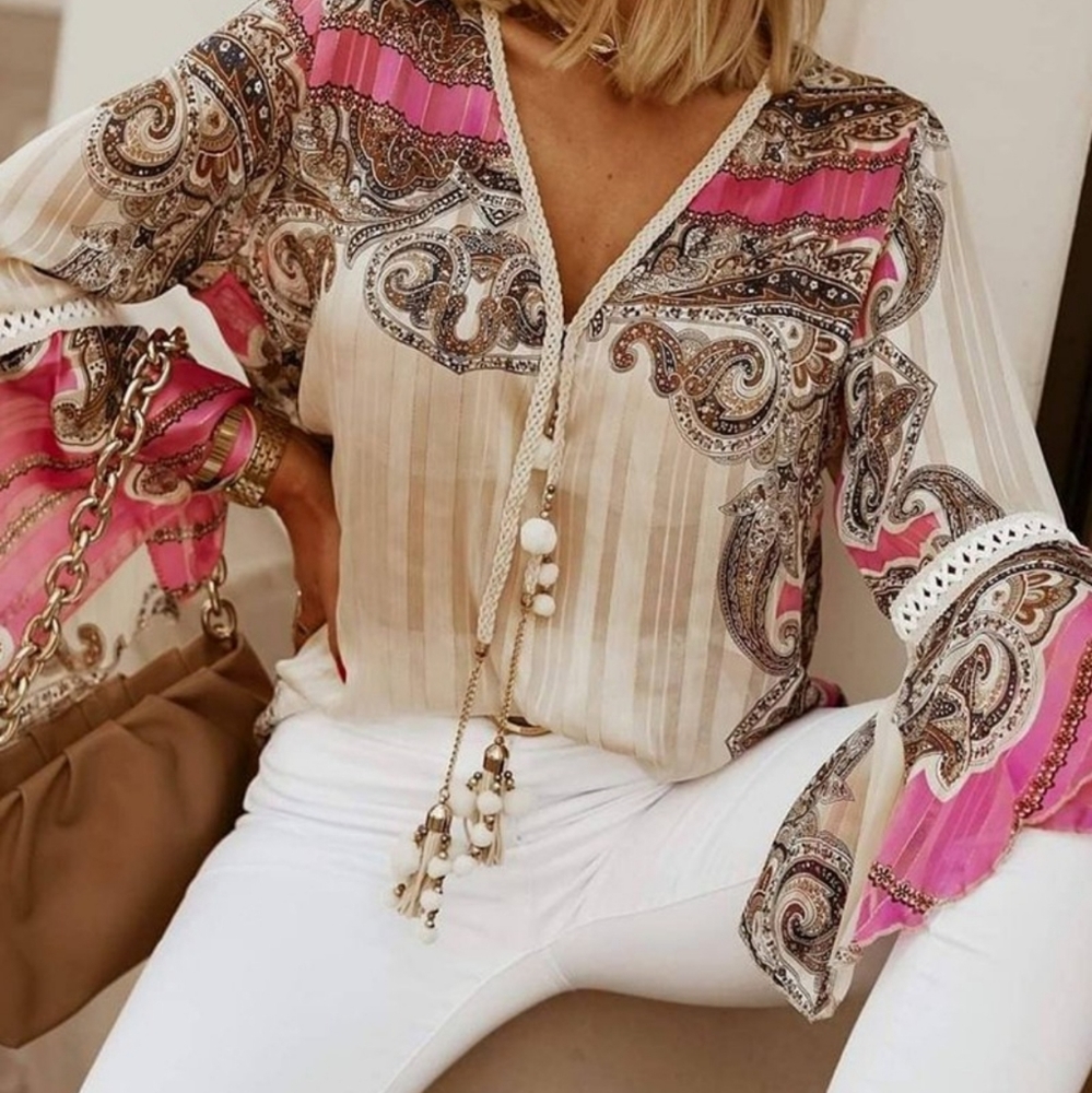 🌟Last one 🌟Paisley Print Tassel Top - Picture 1 of 6